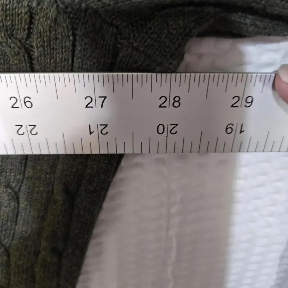 IZOD Men's XXL V-Neck Sweater 100% Cotton Olive Green Ribbed Cable Knit